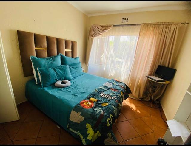 3 BEDROOM APARTMENT FOR SALE IN WITFIELD